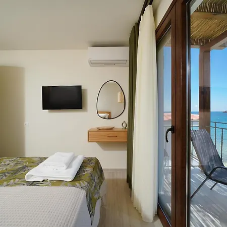 Aigialos Apartament *