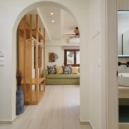 Aigialos Apartment